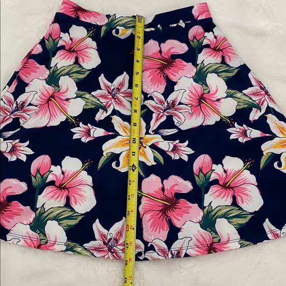 Rare Editions Floral A-Line Skirt - Pink and black Girls Size 12 - Picture 4 of 6